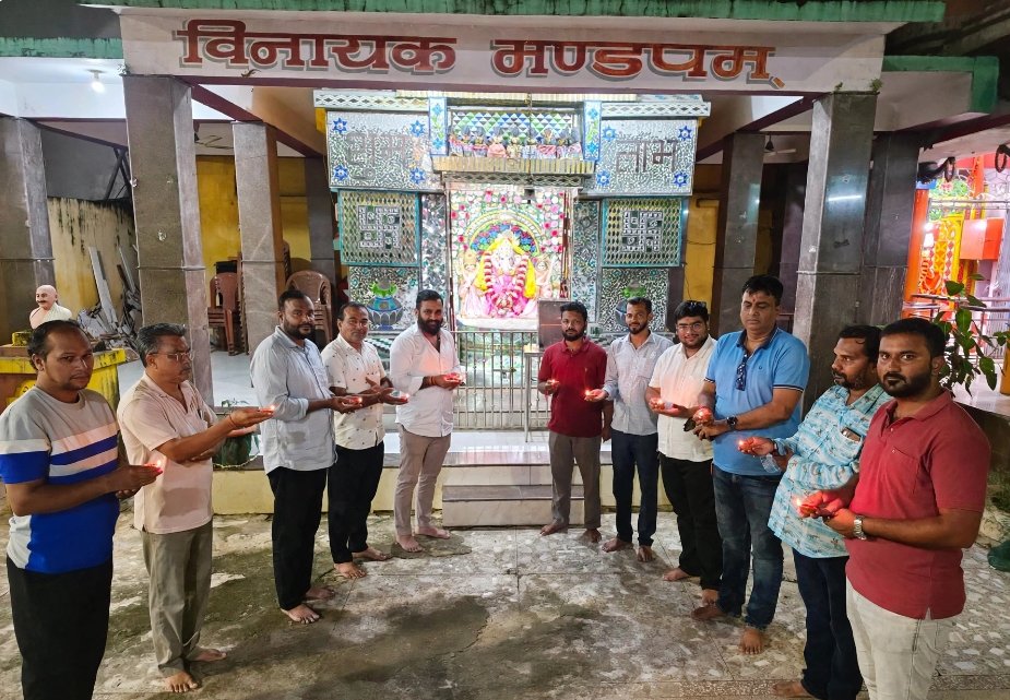 ପ୍ରଧାନମନ୍ତ୍ରୀ ଙ୍କ ଜନ୍ମଦିନ ଅବସର ରେ ମନ୍ଦିରରେ ଦୀପ ପ୍ରଜ୍ବଳନ ----------